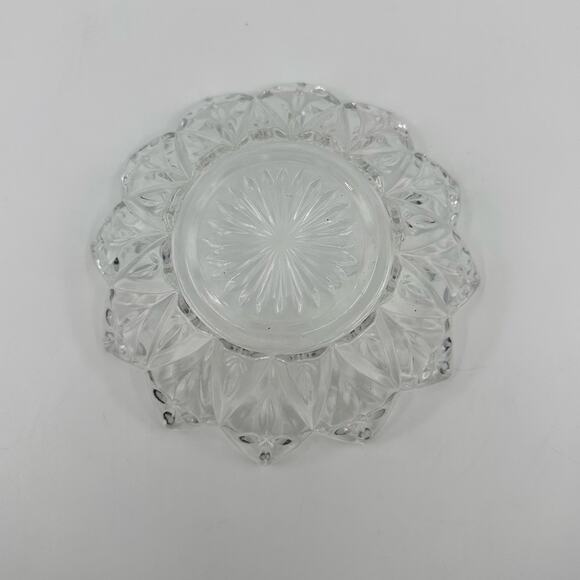 MCM Federal Petal Glass Dish and Anchor Hocking Star of David Olive/Gravy Bowl - Picture 8 of 8